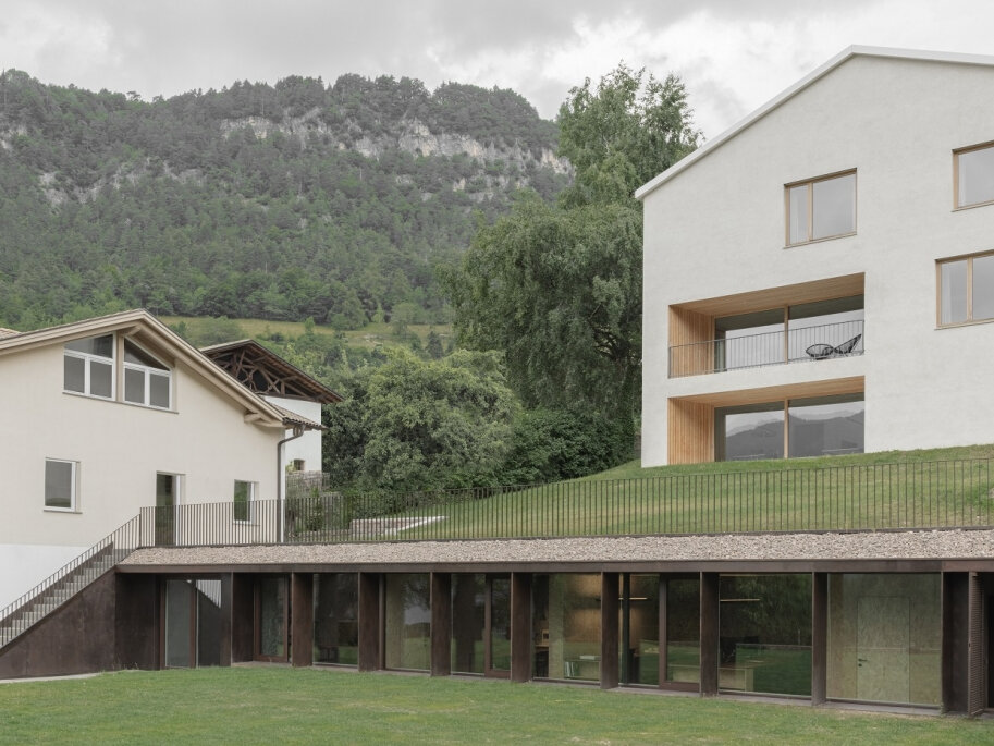 https://www.fierabolzano.it/uploads/blocks/images/arch_daniel_ellecosta_atelier_ed_1_trodena_foto_gustav_willeit_isx5_jef3_l.jpg